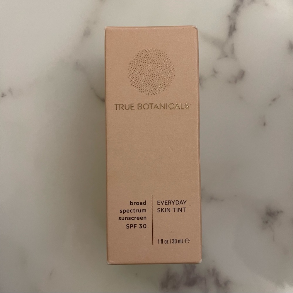True Botanicals Everyday Skin Tint 05